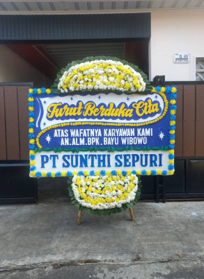 Papan Bunga Duka di Leneng